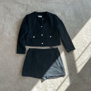 Abercrombie & Fitch Black Tweed Blazer (NO SKIRT)